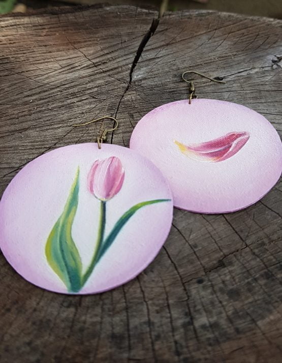 magenta tulip earrings