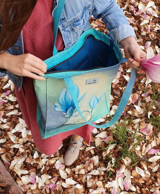 turquoise-blue-magnolia-hand-painted-bag-inside