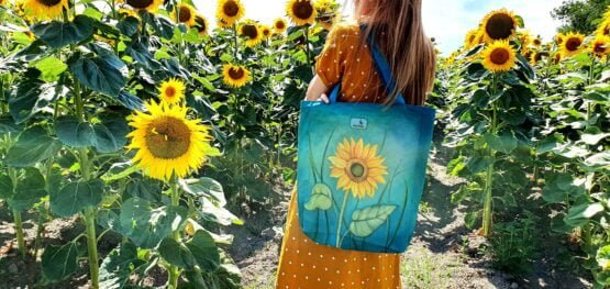 sunflower-hand-painted-bag-3