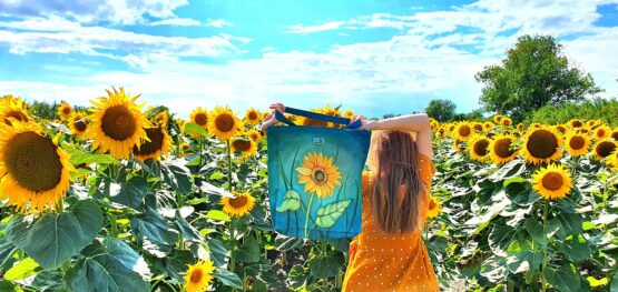 sunflower-hand-painted-bag-6